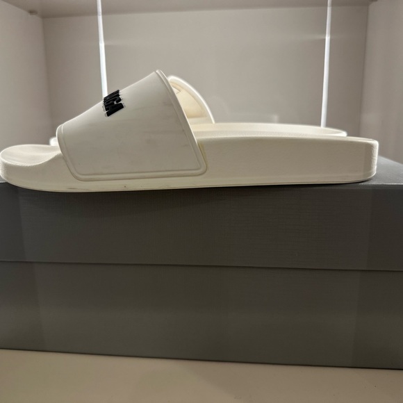 Balenciaga white & black slides size 38 - Picture 4 of 5